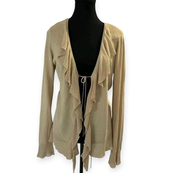 BCBGMaxAzria Sweaters - 🌟BCBGMaxAzria Beige Ruffle Cardigan